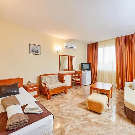 Otel Peneka 2*