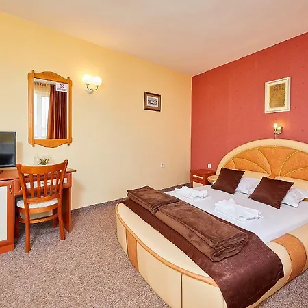 Peneka Otel 2*